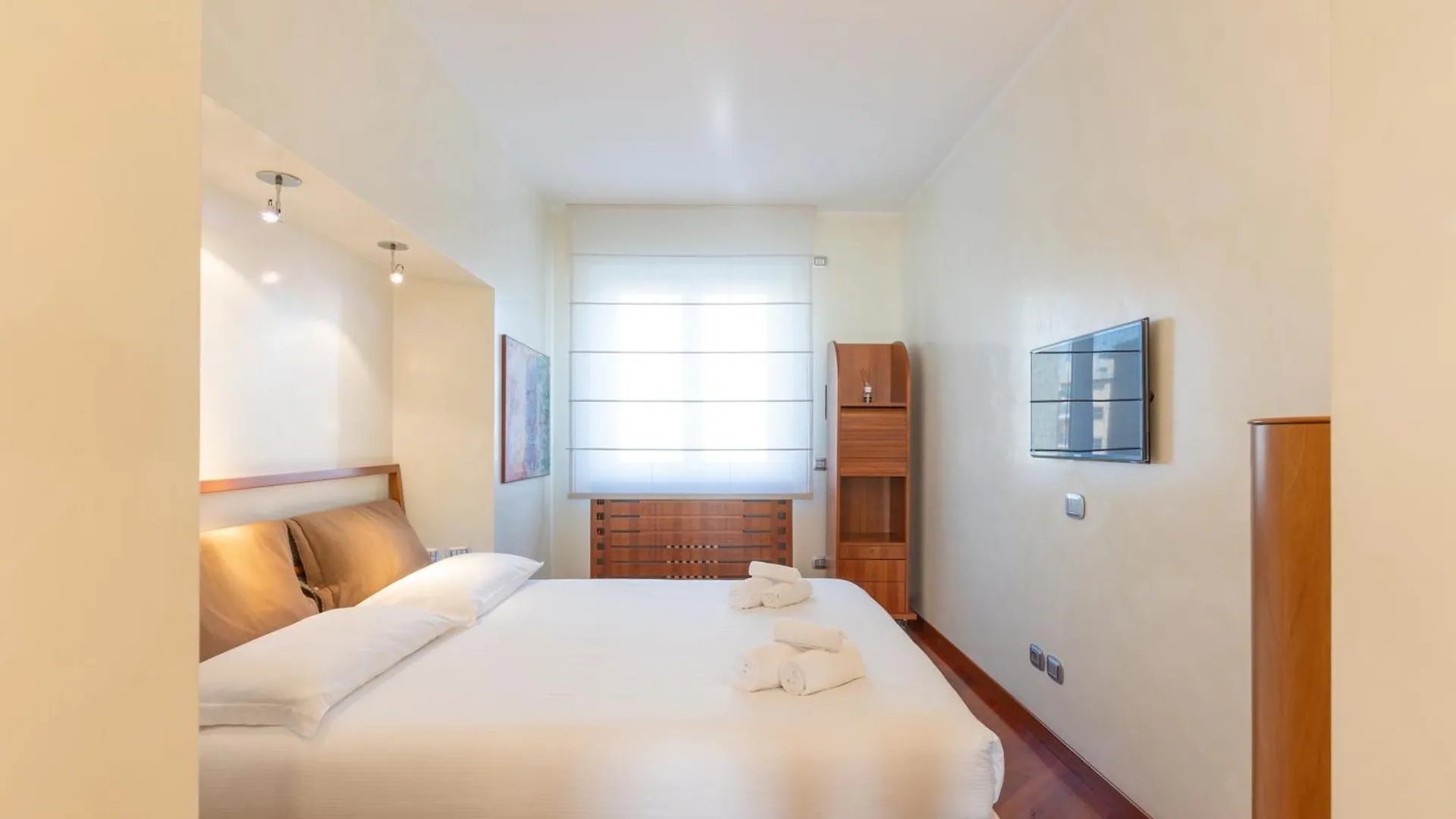 Wonderful 2Bedroom Flat Solari 7Th F - Mirable Pm Milán Apartmán